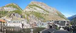Archiv Foto Webcam Panorama Zermatterhof 09:00