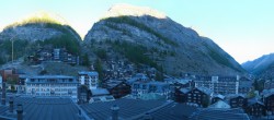 Archiv Foto Webcam Panorama Zermatterhof 07:00