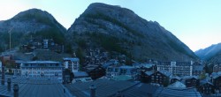 Archiv Foto Webcam Panorama Zermatterhof 17:00
