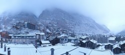 Archived image Webcam Panorama Hotel Zermatterhof 06:00