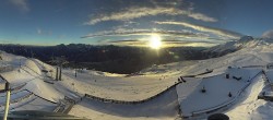 Archiv Foto Webcam Lienz: Panorama Zettersfeld 15:00