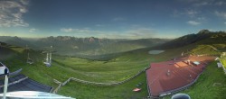 Archiv Foto Webcam Lienz: Panorama Zettersfeld 05:00