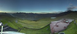 Archiv Foto Webcam Lienz: Panorama Zettersfeld 05:00