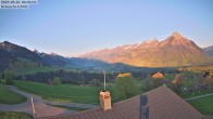 Archiv Foto Webcam Aeschi: Hütte Aeschiallmend 05:00