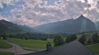 Archiv Foto Webcam Aeschi: Hütte Aeschiallmend 17:00