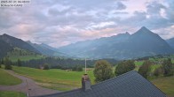 Archiv Foto Webcam Aeschi: Hütte Aeschiallmend 05:00