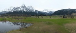 Archived image Webcam Ehrwald-Lermoos: Golf Club Zugspitze 09:00