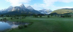 Archived image Webcam Ehrwald-Lermoos: Golf Club Zugspitze 06:00