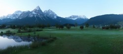 Archived image Webcam Ehrwald-Lermoos: Golf Club Zugspitze 06:00