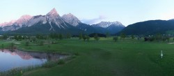 Archiv Foto Webcam Golfclub Zugspitze-Tirol Ehrwald-Lermoos 19:00