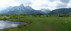 Archived image Webcam Ehrwald-Lermoos: Golf Club Zugspitze 09:00