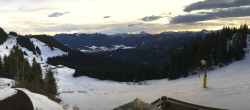 Archived image Webcam Lenggries-Brauneck: Bayern Hütte 07:00