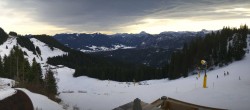 Archived image Webcam Lenggries-Brauneck: Bayern Hütte 09:00