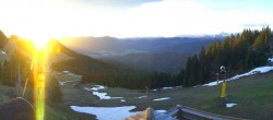 Archived image Webcam Lenggries-Brauneck: Bayern Hütte 05:00
