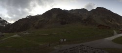 Archiv Foto Webcam Oberiss Alm im Stubaier Oberbergtal 19:00