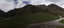 Archiv Foto Webcam Oberiss Alm im Stubaier Oberbergtal 11:00