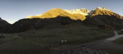 Archiv Foto Webcam Oberiss Alm im Stubaier Oberbergtal 07:00