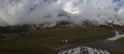 Archiv Foto Webcam Oberiss Alm im Stubaier Oberbergtal 11:00