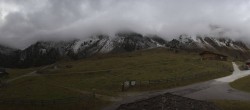Archiv Foto Webcam Oberiss Alm im Stubaier Oberbergtal 13:00