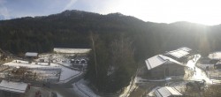 Archiv Foto Webcam Henndorf am Wallersee - Gut Aiderbichl 11:00