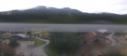 Archiv Foto Webcam Henndorf am Wallersee - Gut Aiderbichl 17:00