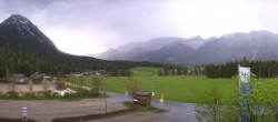 Archiv Foto Webcam Leutasch Moos - Rödlach Parkplatz 18:00