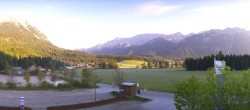 Archiv Foto Webcam Leutasch Moos - Rödlach Parkplatz 05:00