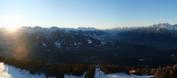 Archiv Foto Webcam Patscherkofel - Blick auf Innsbruck 15:00