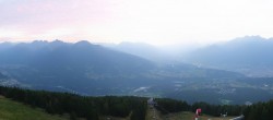 Archiv Foto Webcam Patscherkofel - Blick auf Innsbruck 19:00