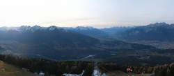 Archiv Foto Webcam Patscherkofel - Blick auf Innsbruck 15:00