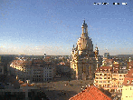 Archiv Foto Webcam Dresden - Frauenkirche und Neumarkt 17:00
