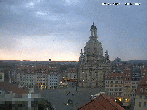 Archiv Foto Webcam Dresden - Frauenkirche und Neumarkt 19:00