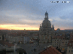 Archiv Foto Webcam Dresden - Frauenkirche und Neumarkt 19:00
