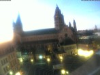 Archived image Webcam Mainz - Market and Cathedral 06:00