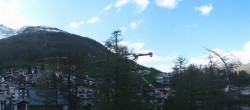 Archived image Webcam Saas Fee - View Village 17:00