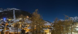 Archiv Foto Webcam Saas Fee: Blick in den Ortskern 03:00