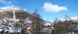 Archiv Foto Webcam Saas Fee: Blick in den Ortskern 11:00