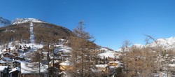 Archiv Foto Webcam Saas Fee: Blick in den Ortskern 13:00