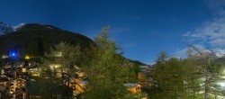 Archiv Foto Webcam Saas Fee: Blick in den Ortskern 01:00