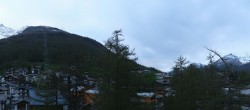 Archiv Foto Webcam Saas Fee: Blick in den Ortskern 05:00
