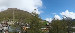 Archiv Foto Webcam Saas Fee: Blick in den Ortskern 09:00