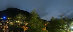 Archiv Foto Webcam Saas Fee: Blick in den Ortskern 01:00