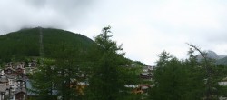Archiv Foto Webcam Saas Fee: Blick in den Ortskern 11:00