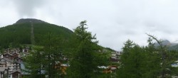 Archiv Foto Webcam Saas Fee: Blick in den Ortskern 13:00