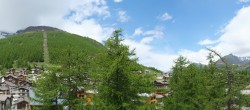 Archiv Foto Webcam Saas Fee: Blick in den Ortskern 11:00