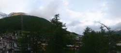 Archiv Foto Webcam Saas Fee: Blick in den Ortskern 05:00