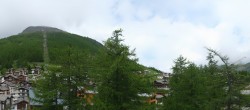 Archiv Foto Webcam Saas Fee: Blick in den Ortskern 11:00