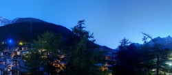 Archiv Foto Webcam Saas Fee: Blick in den Ortskern 03:00