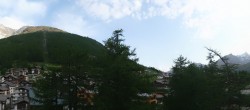 Archived image Webcam Saas Fee - View Village 05:00
