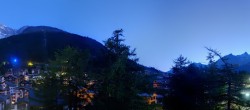 Archiv Foto Webcam Saas Fee: Blick in den Ortskern 03:00